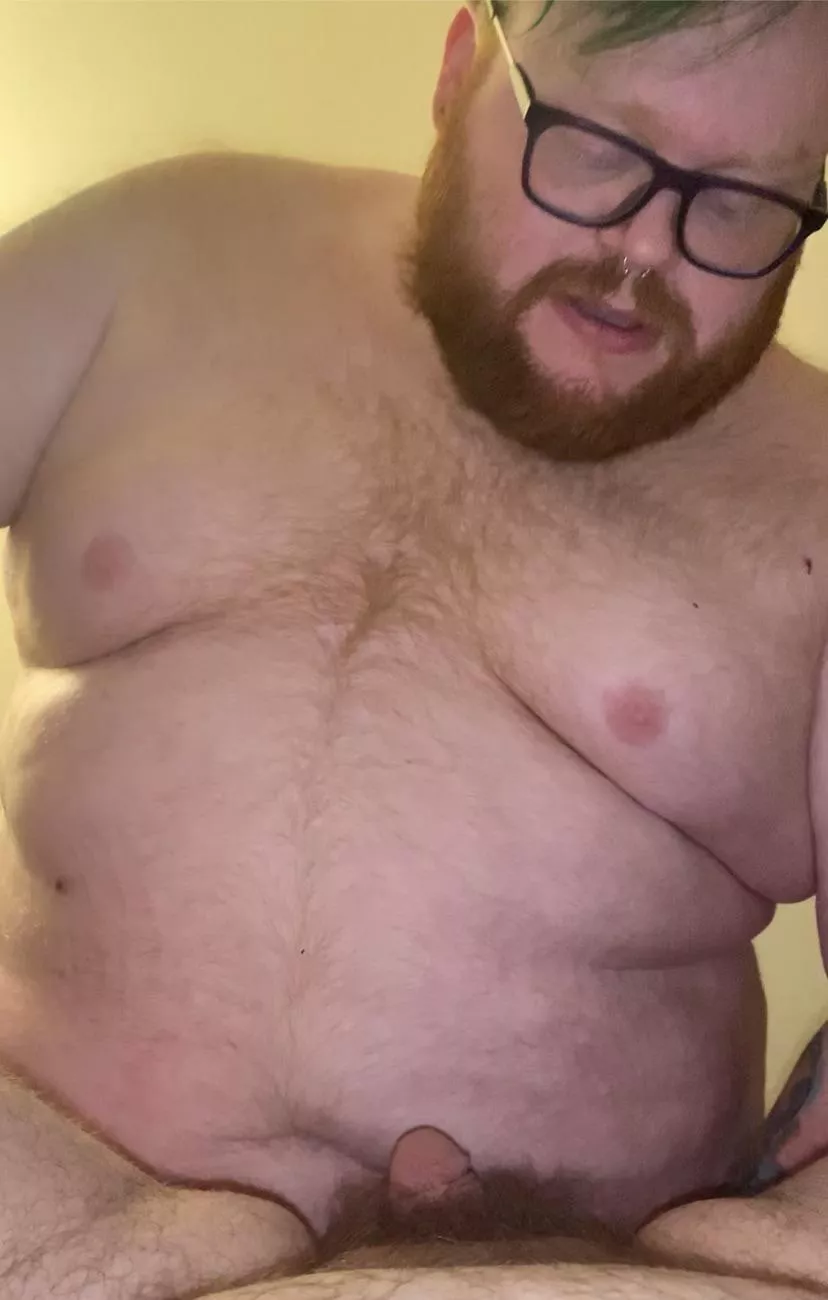 A sneak peak to a video I’m uploading to my OF of me topping a tight hole. Enjoy!