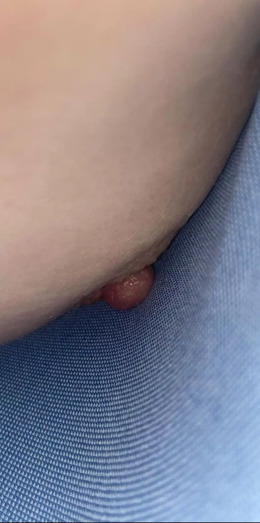 A sneaky peak from my desk 😈