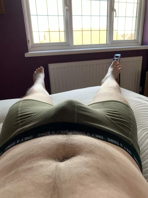 A soft bulge. I was stripping down to shower and thought the sun looked nice and I’d give you all a gentler peek than usual. As always DMs open
