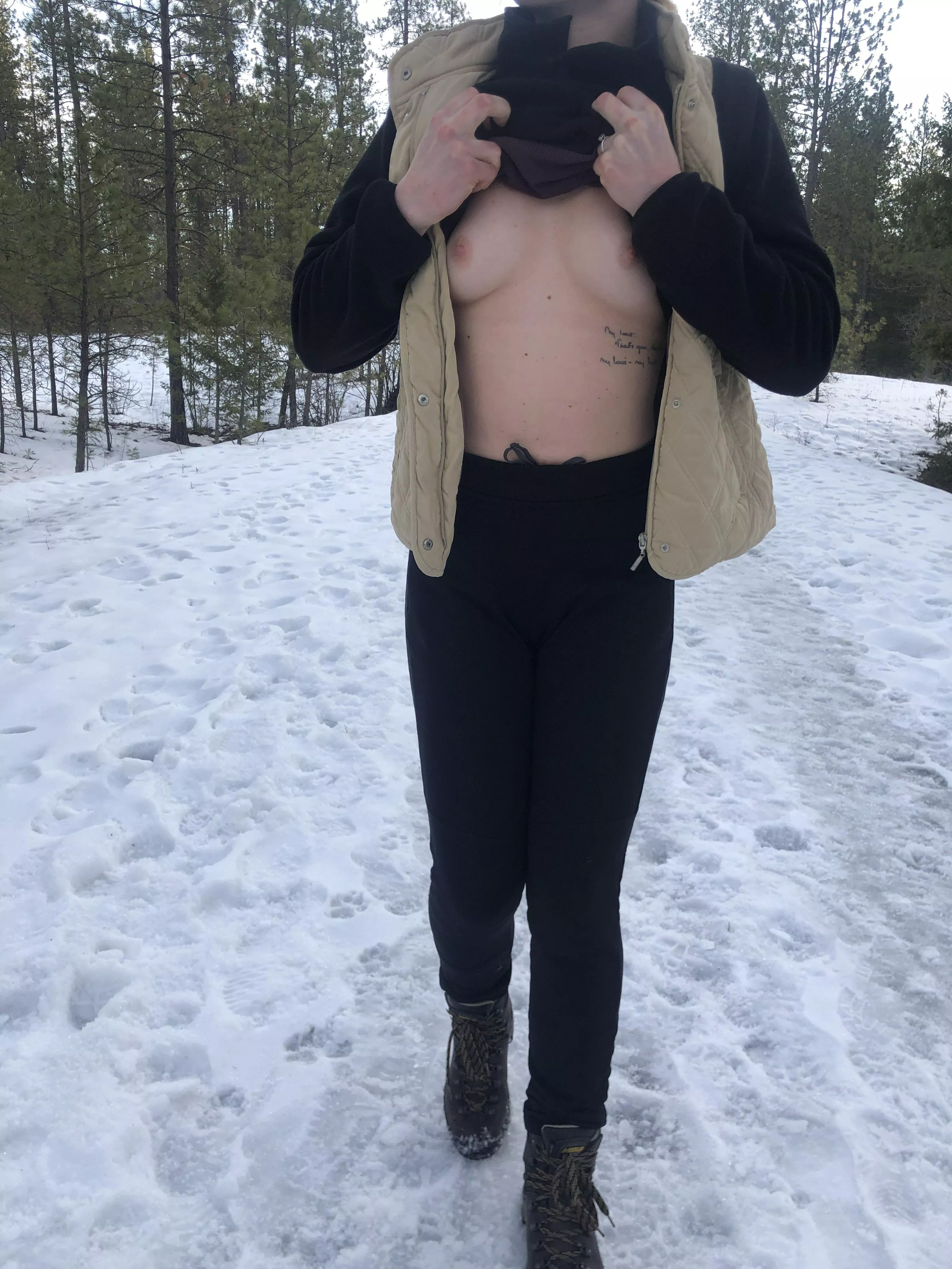 A wee bit nippy on the trail today