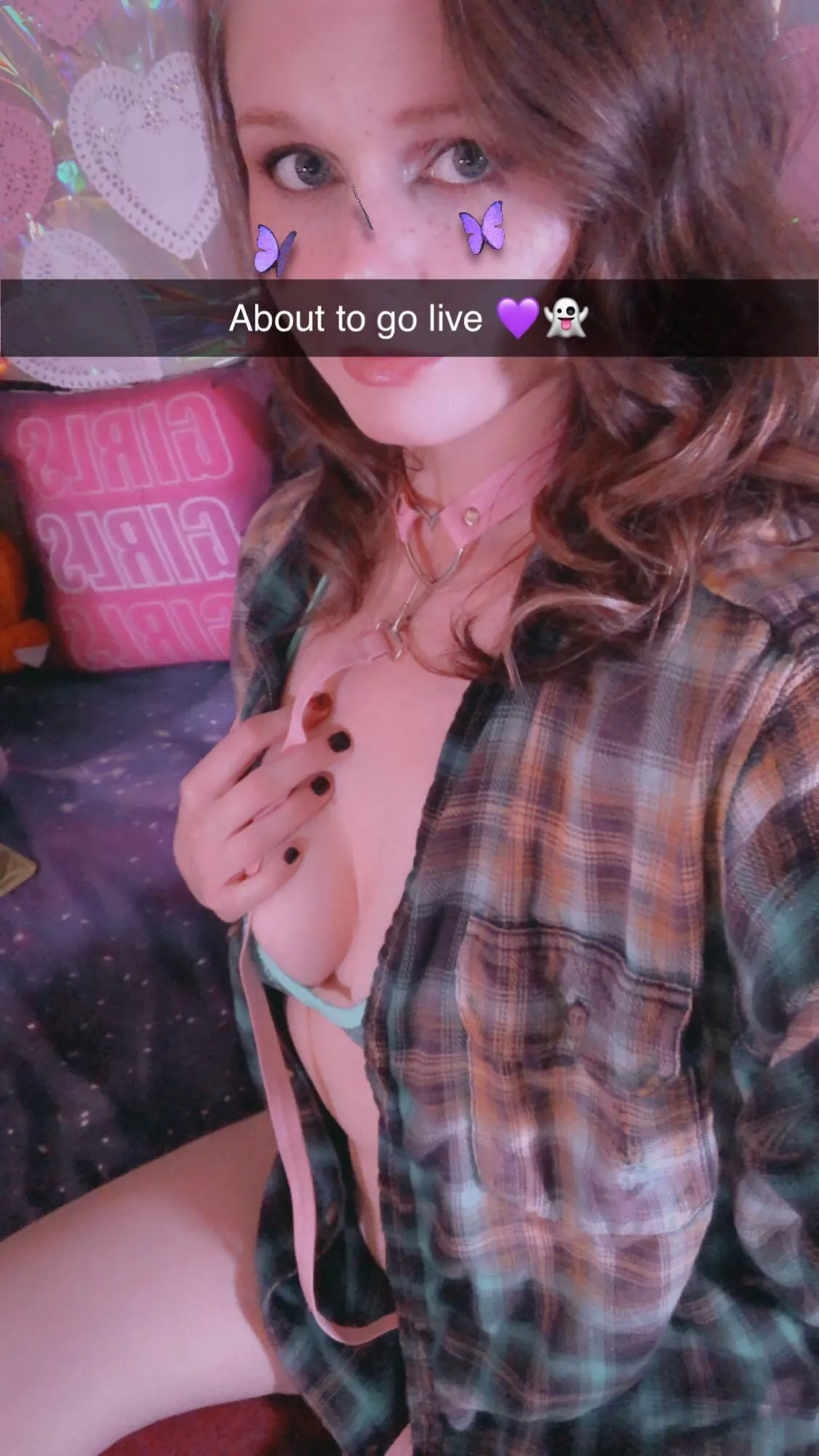 About to go live @spookybebop come play! 🤤