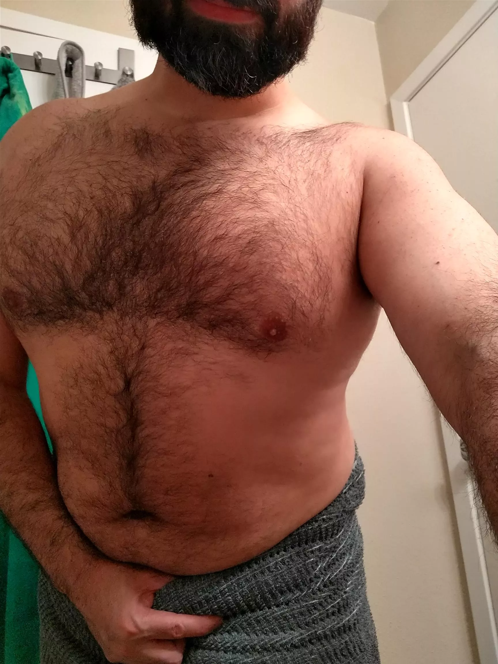 About to jump in the shower. Couldn't resist taking a few pics About to jump in the shower. Couldn't resist taking a few pics