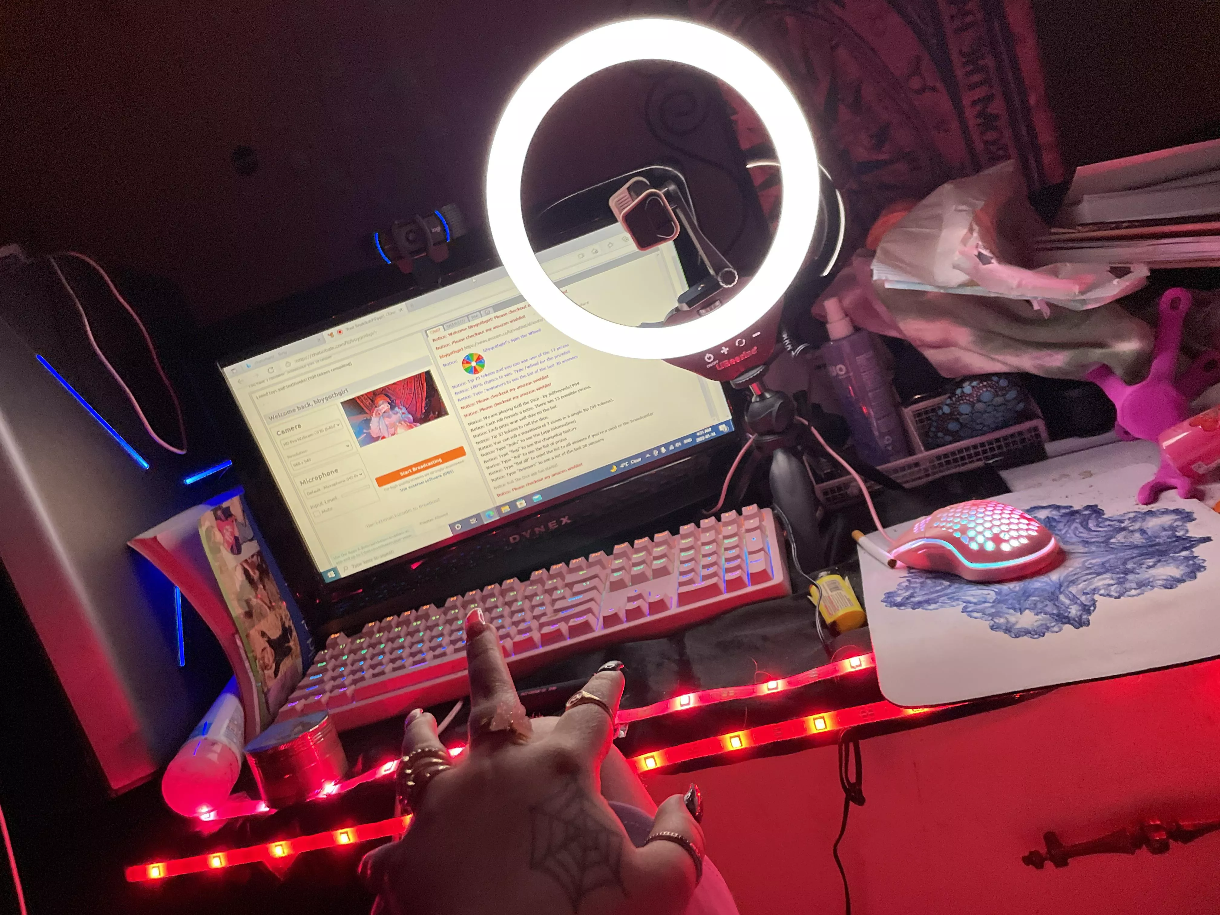 About to start my first stream my user is bbygothgirl 🥺