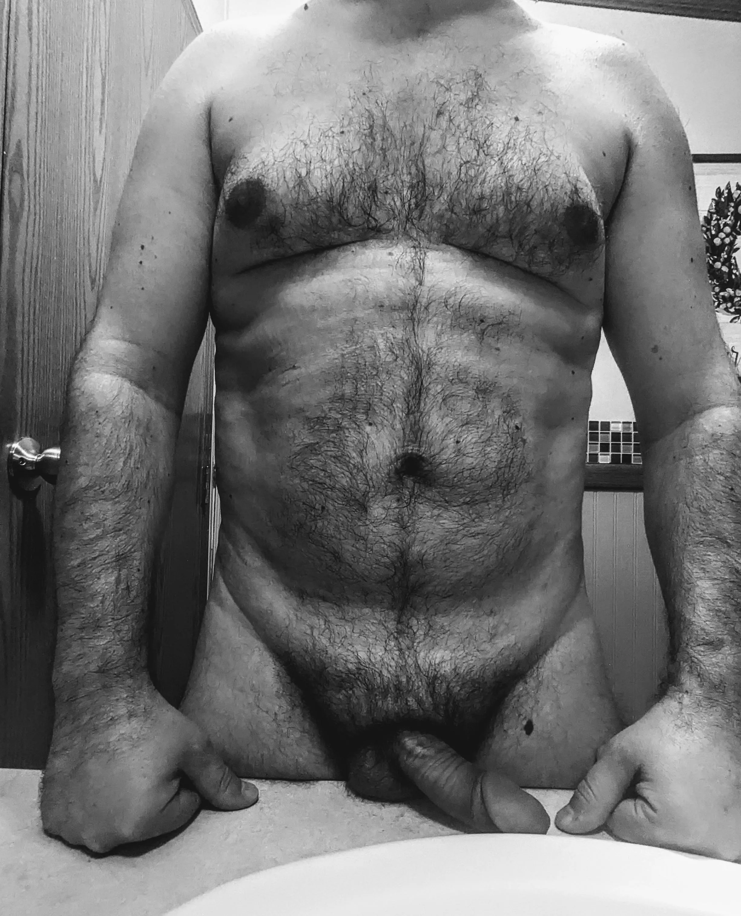 Abs won't keep you warm like I can