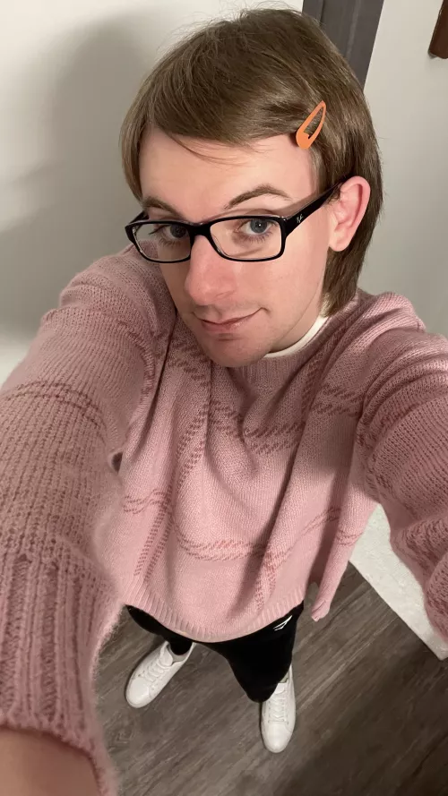 Actually got mistaken for a lady tonight I’m so happy 🥺