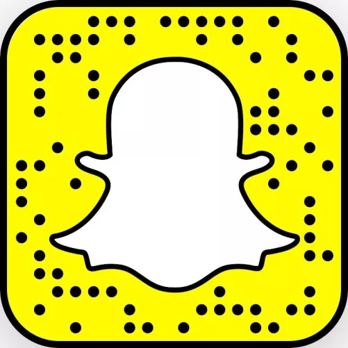 Adding a few more people to our pic trading group. Add me and reply to my story if you want to join.