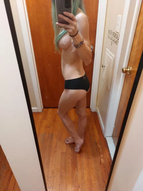 After 4 kids, would you take me home for the night?