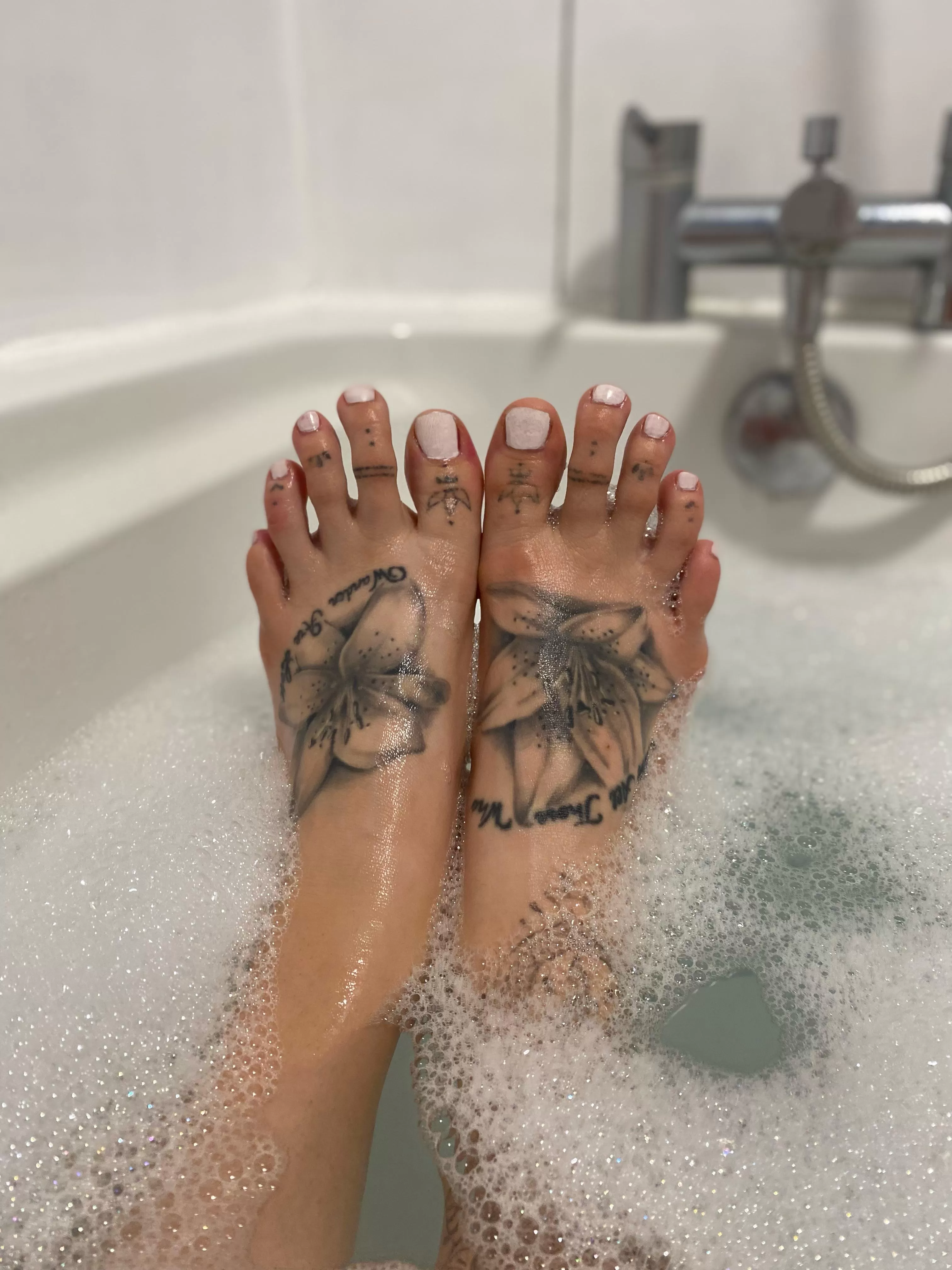 After a long day at work and gym!🥺. You have to lick them clean😈