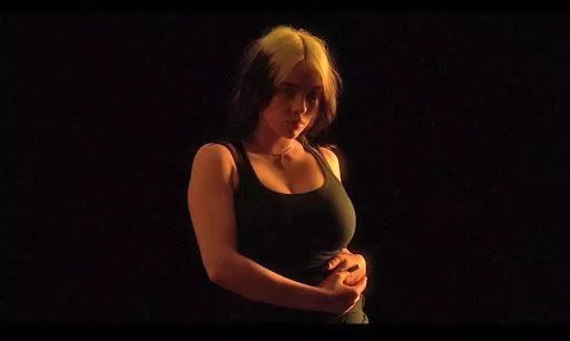 After my interrupted dream last night, I NEED someone to play as Billie Eilish for me