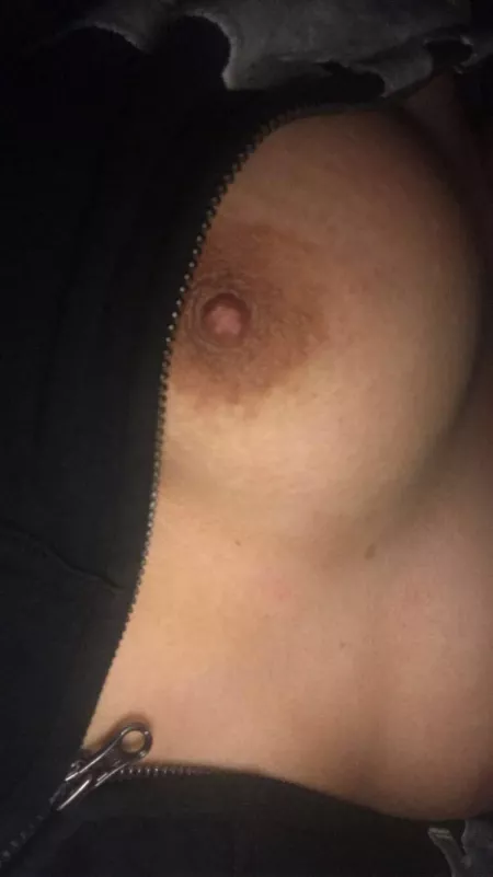 Aggressive titty sucking ? 😩