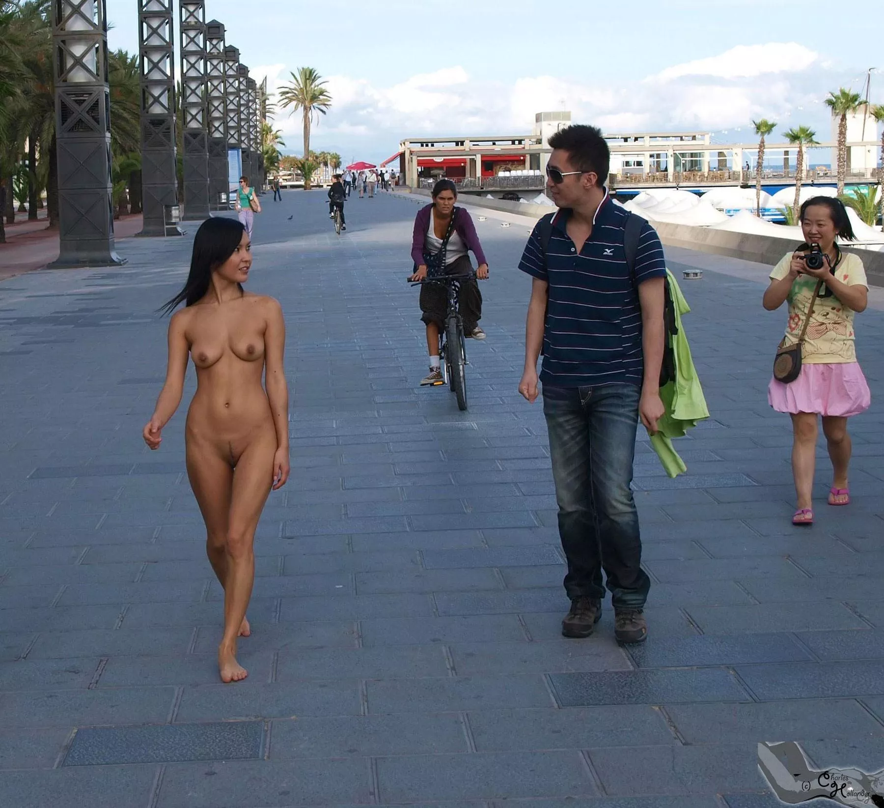 Agi makes new friends. Naked.