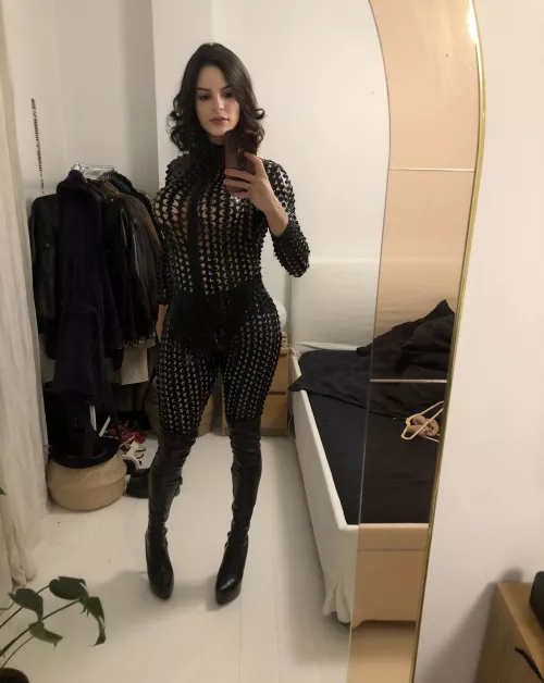 Aight i wasn't expecting this cheap suit to be this fire