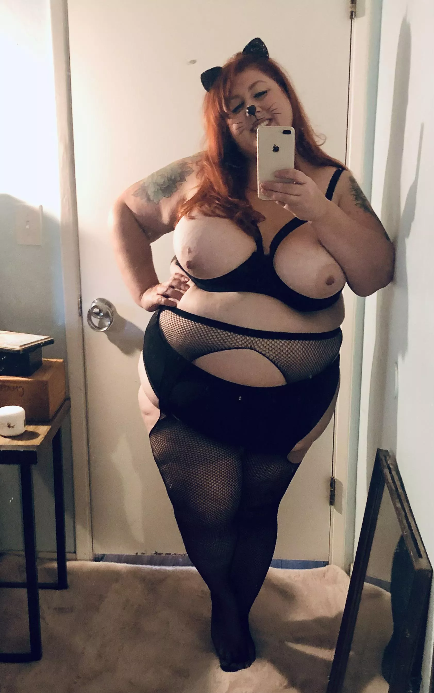 Ain’t I Just the Cutest Little Titty Cat You Ever Saw? 😉💕