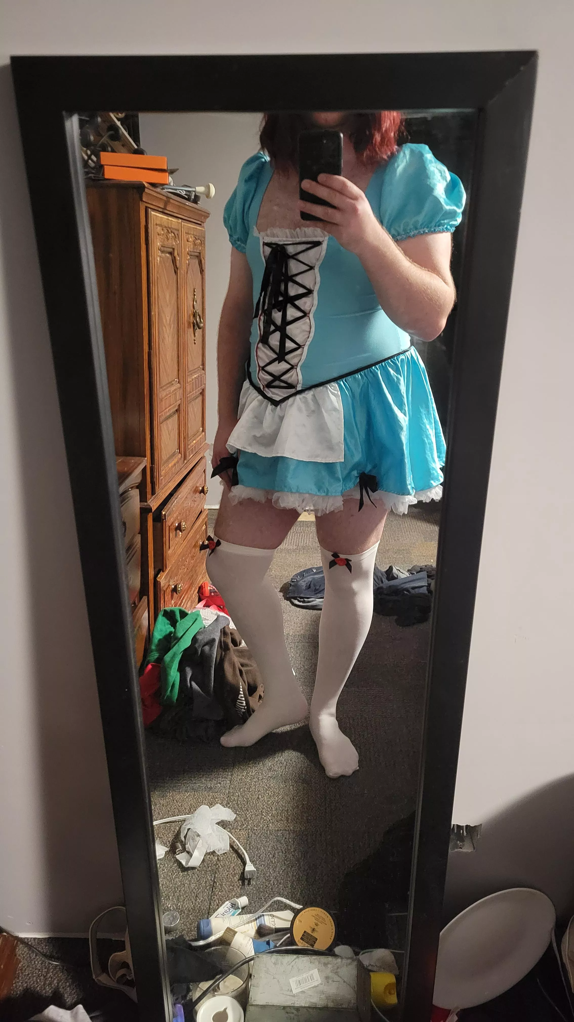 Alice is ready for Wonderland! What would you like to see her do? We just may take your suggestions and share more pictures ;) Alice is ready for Wonderland! What would you like to see her do? We just may take your suggestions and share more pictures ;)
