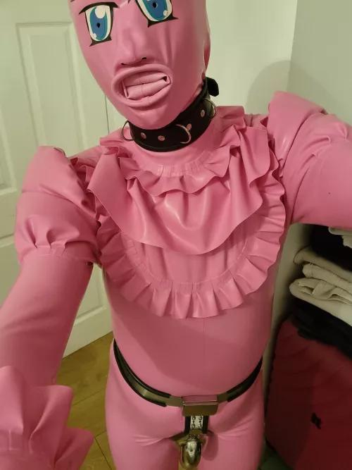 All clad in my pink rubber dollsuit ;)
