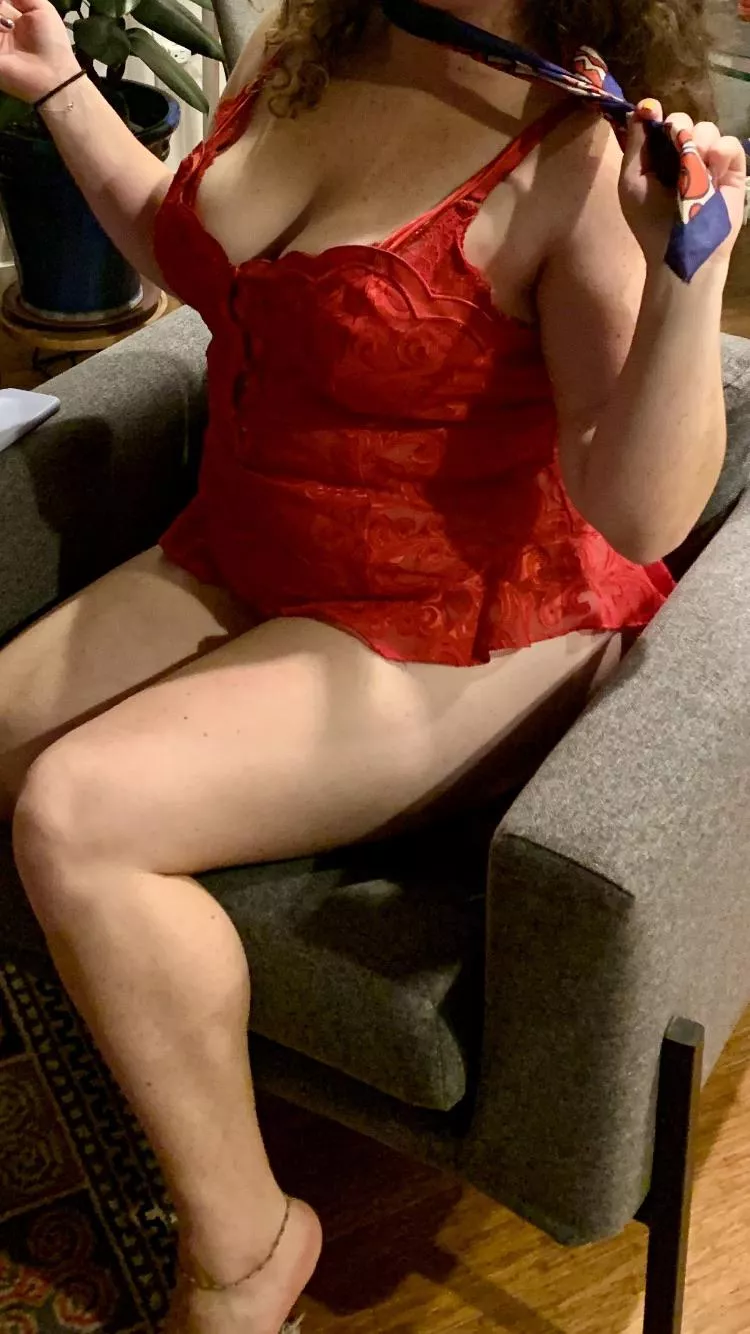 all dressed up and nowhere to go :( all dressed up and nowhere to go :(