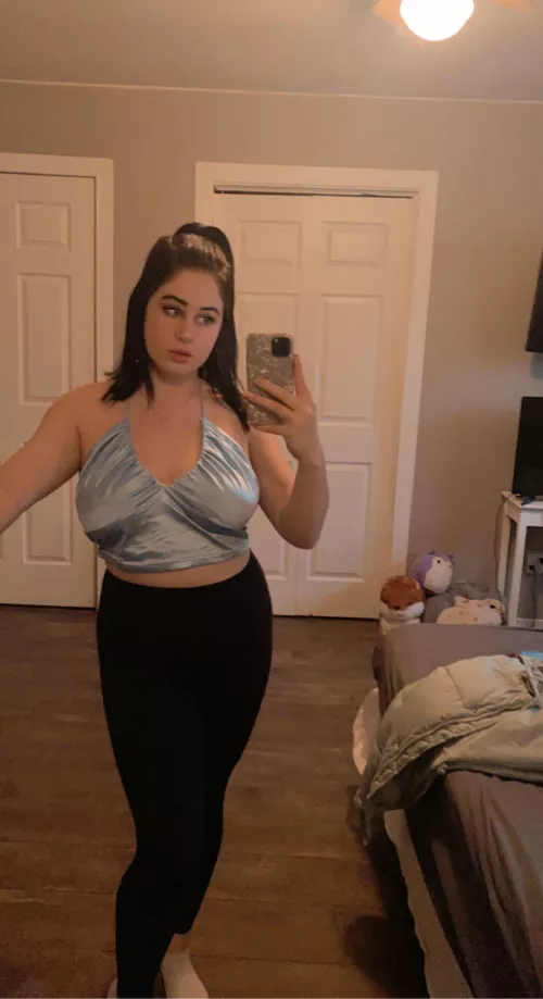 All dressed up with no where to go! Happy NYE✨ [f]