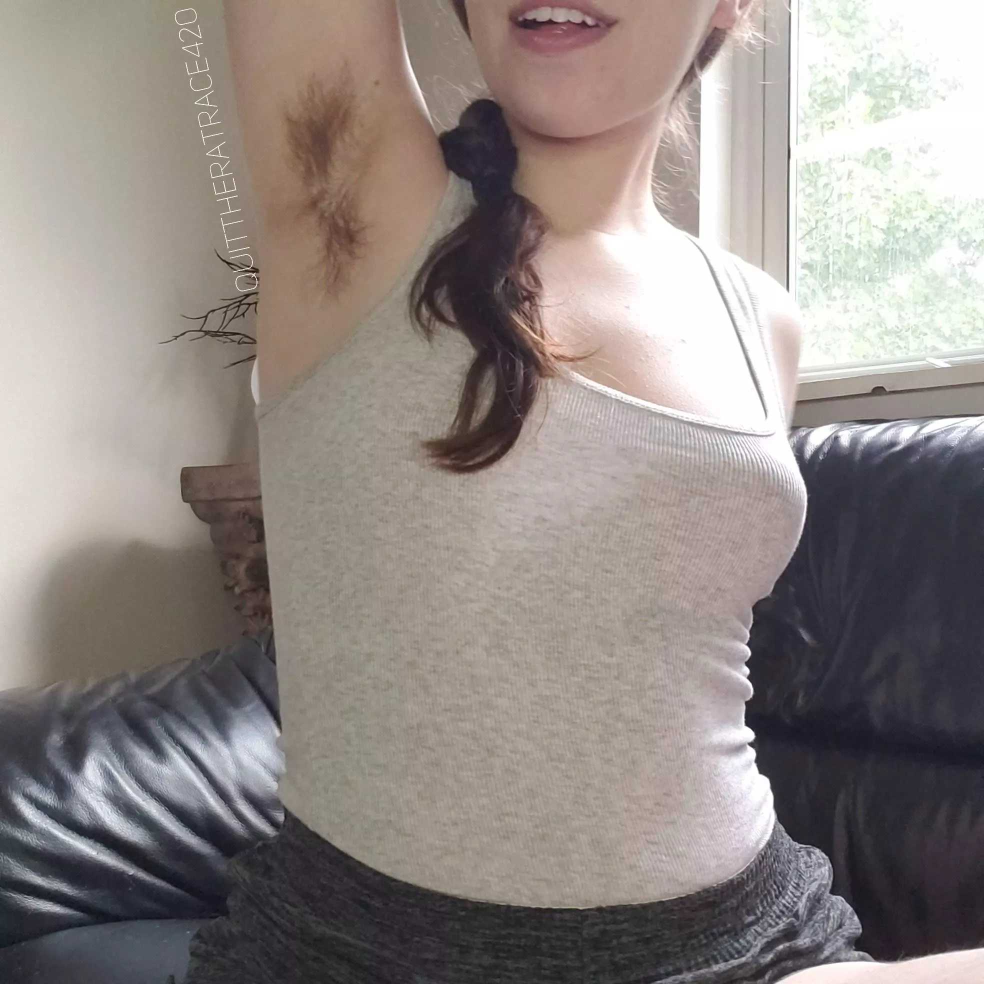 All natural hairy pits ^_^