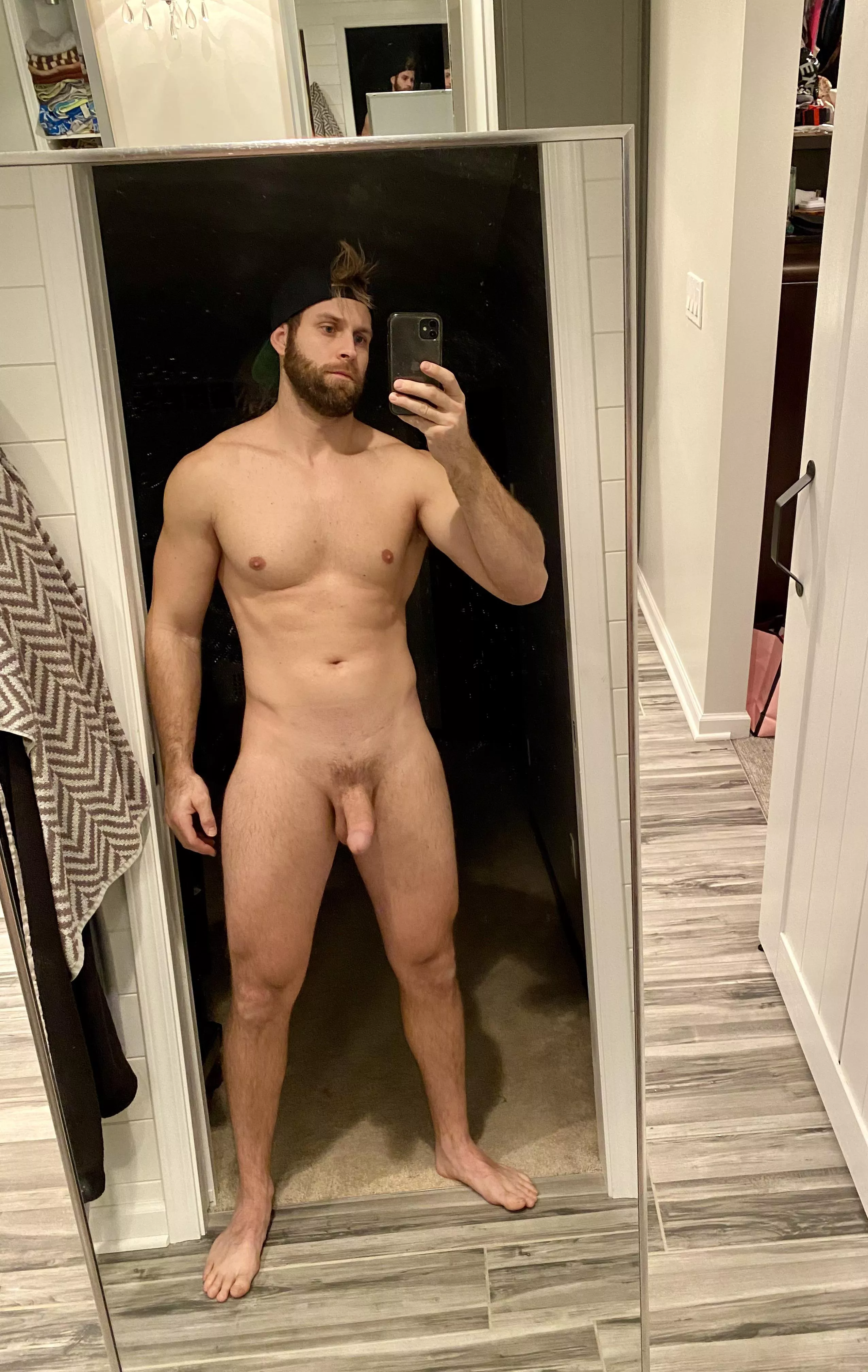 All snowed in with nowhere to be… [37]