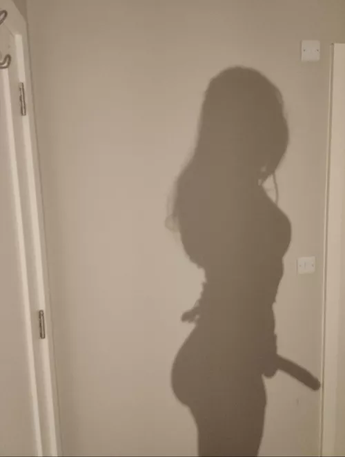 All that’s missing is your ass in doggy to take this bbc