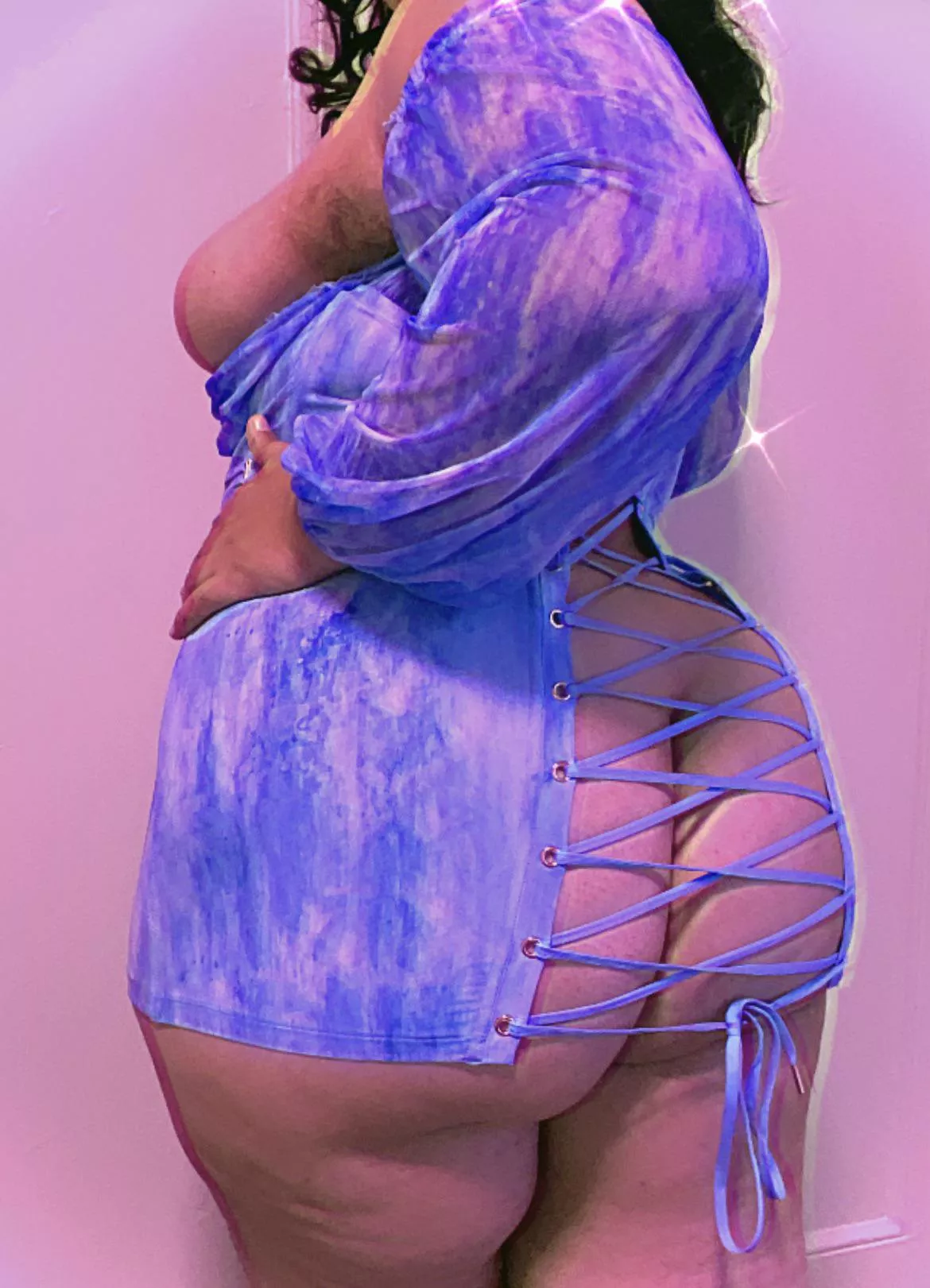 All this body, it got nobody to play with 🥺