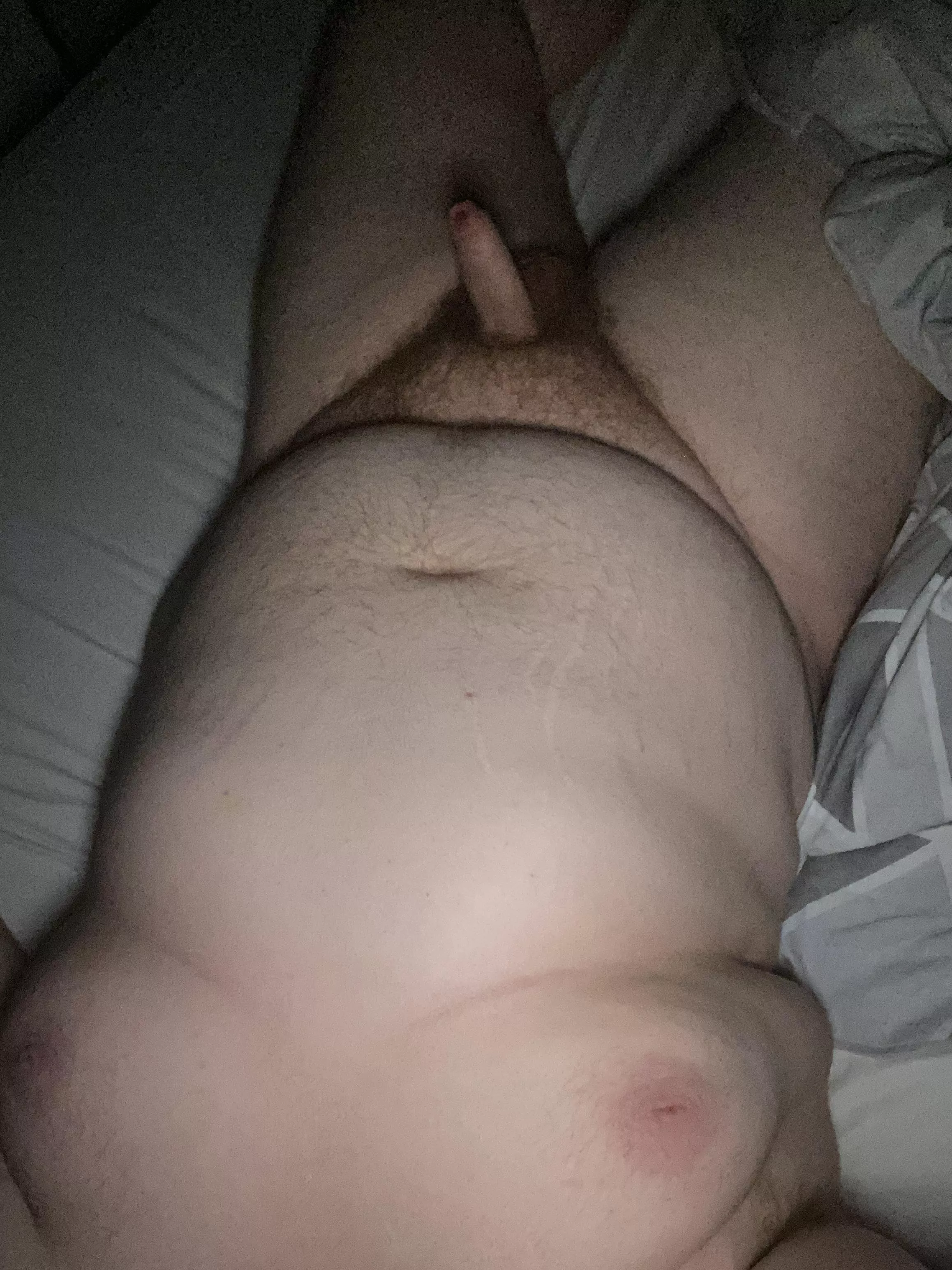 Almost a new year and still not got anyone lay beside me :(