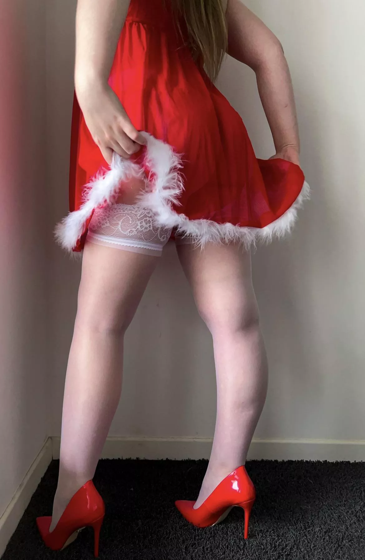 Almost Christmas, so red heels!