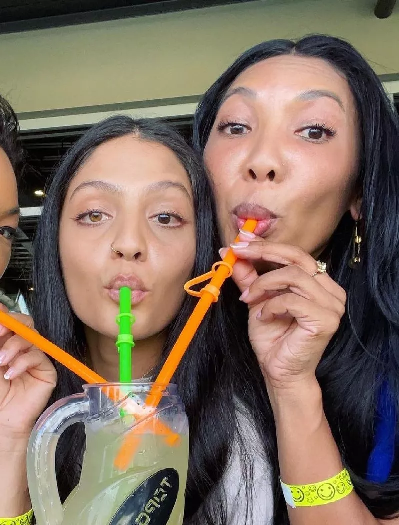 Alright guys, I'm hard. holler