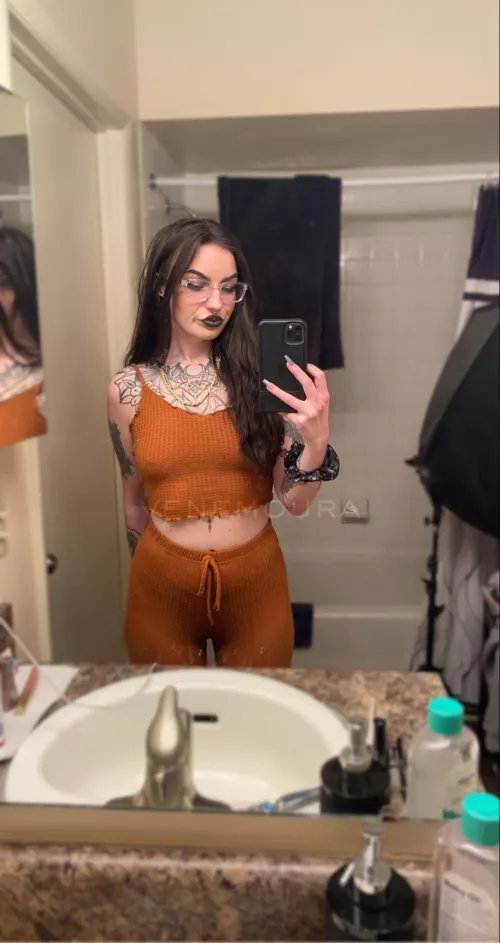 always an accessory, even when i’m lounging