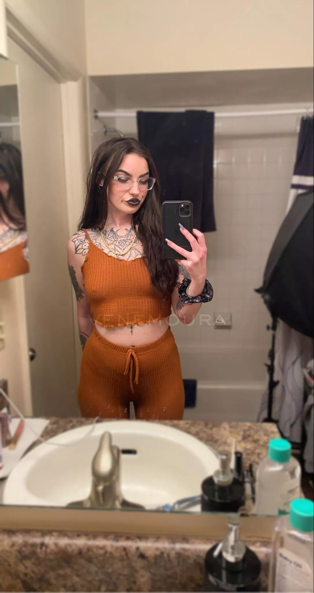 always an accessory, even when i’m lounging