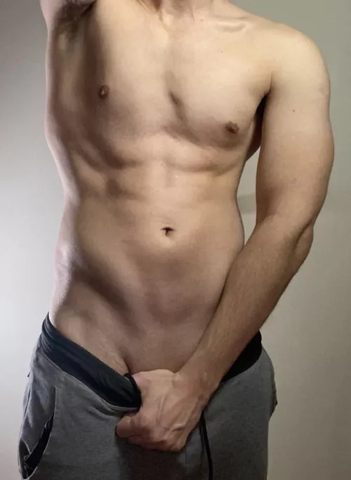 Always feel so horny after working out [m]