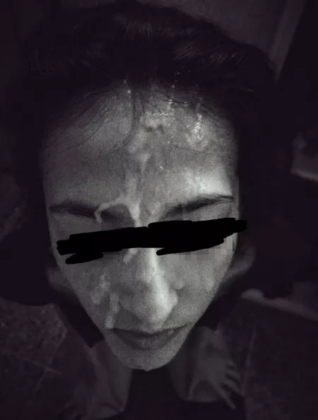 Always in her face! ๐ฆโค๏ธ