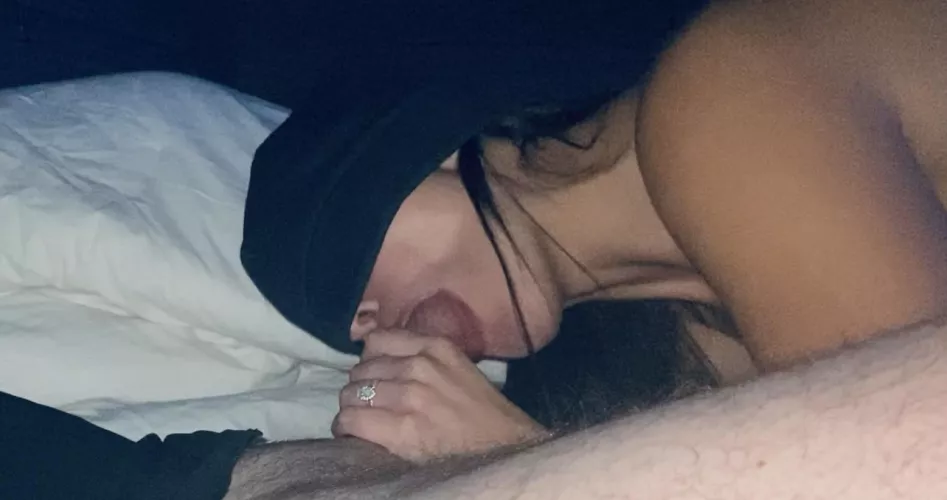 Always show the 💍