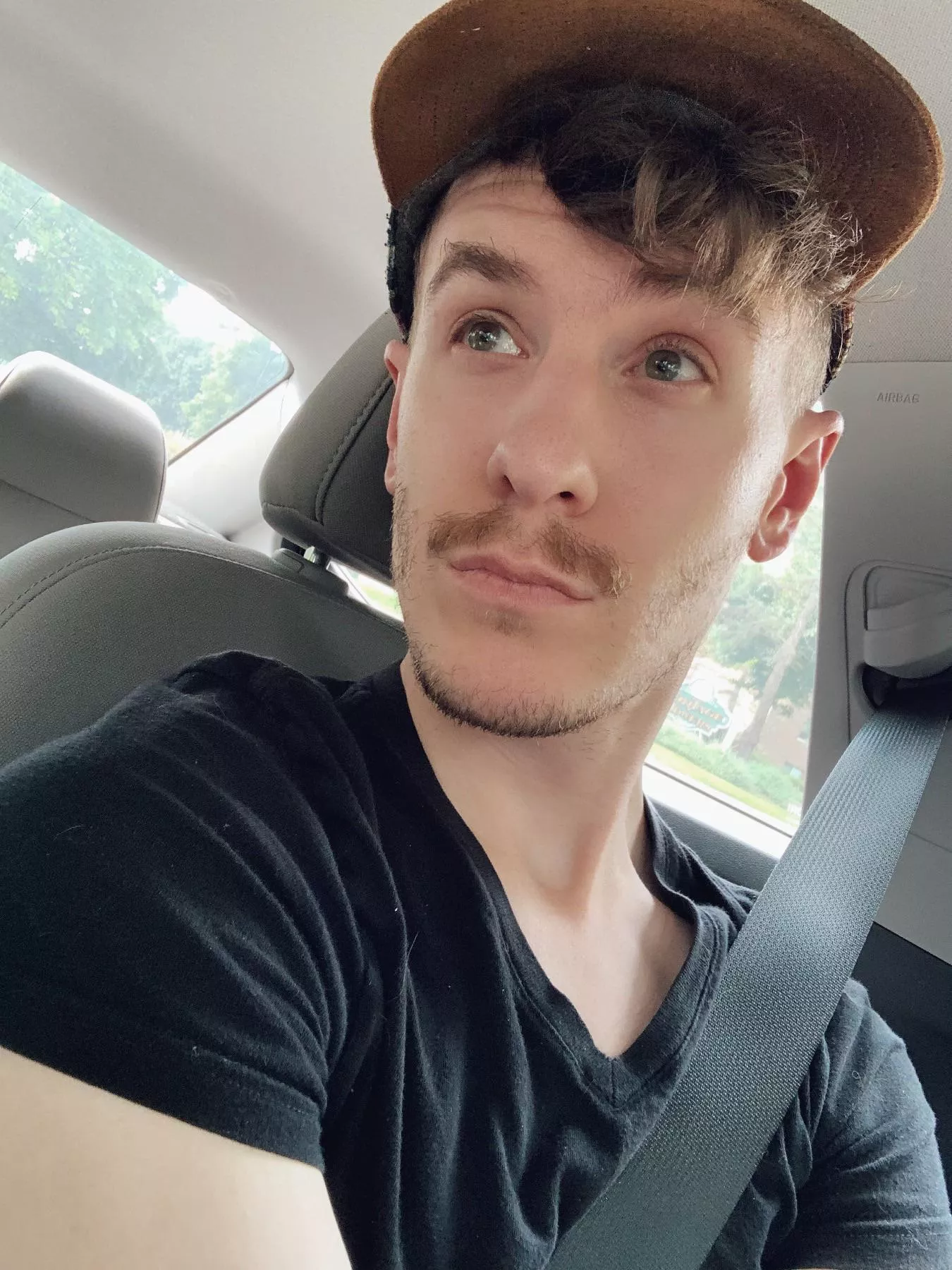 Always thinking about what switch game I should play 🥰 Always thinking about what switch game I should play 🥰