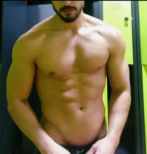 Always trying to be 👀 catching 🤣