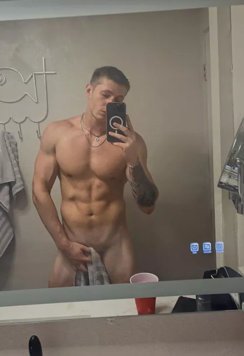 Am I a jock? 👇🏻