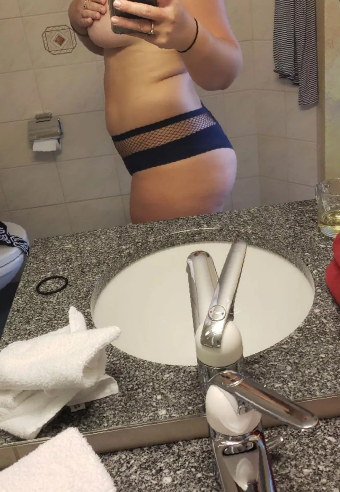 Am I curvy or chubby ???