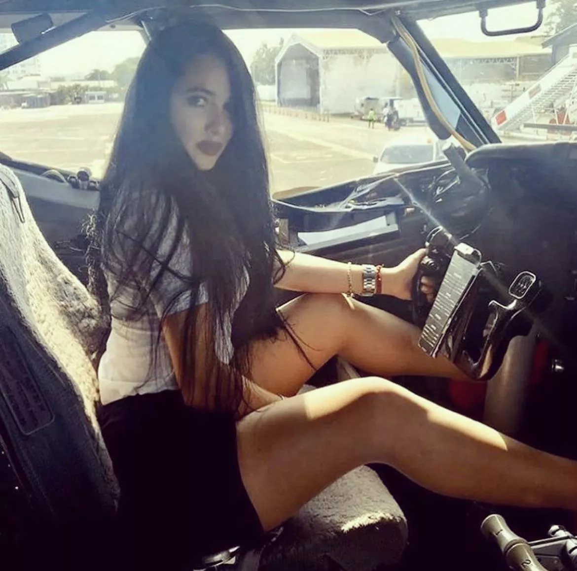 Am I doing it right, captain? Am I doing it right, captain?