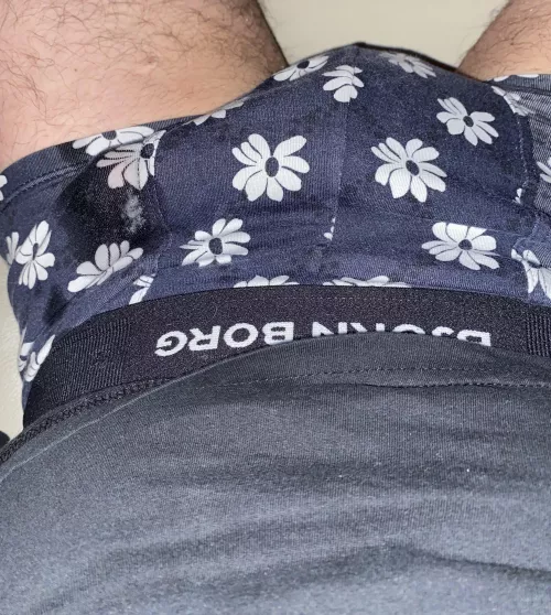 Am I precumming too much? 31 montreal canada