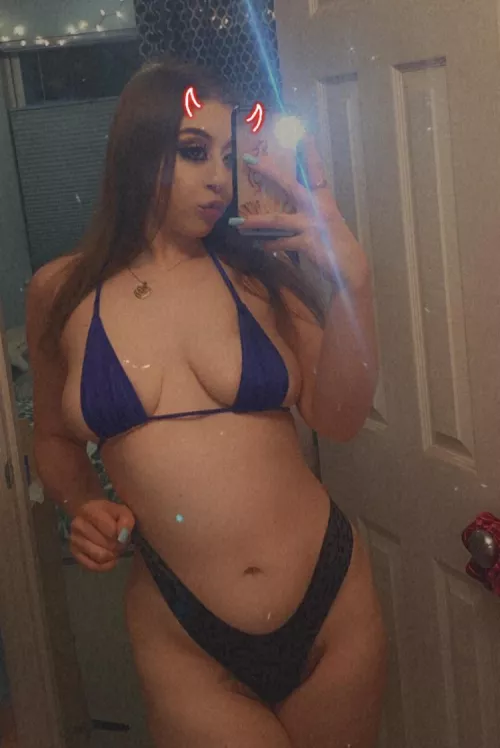 Am I pretty enough for you? [24F] [OC]