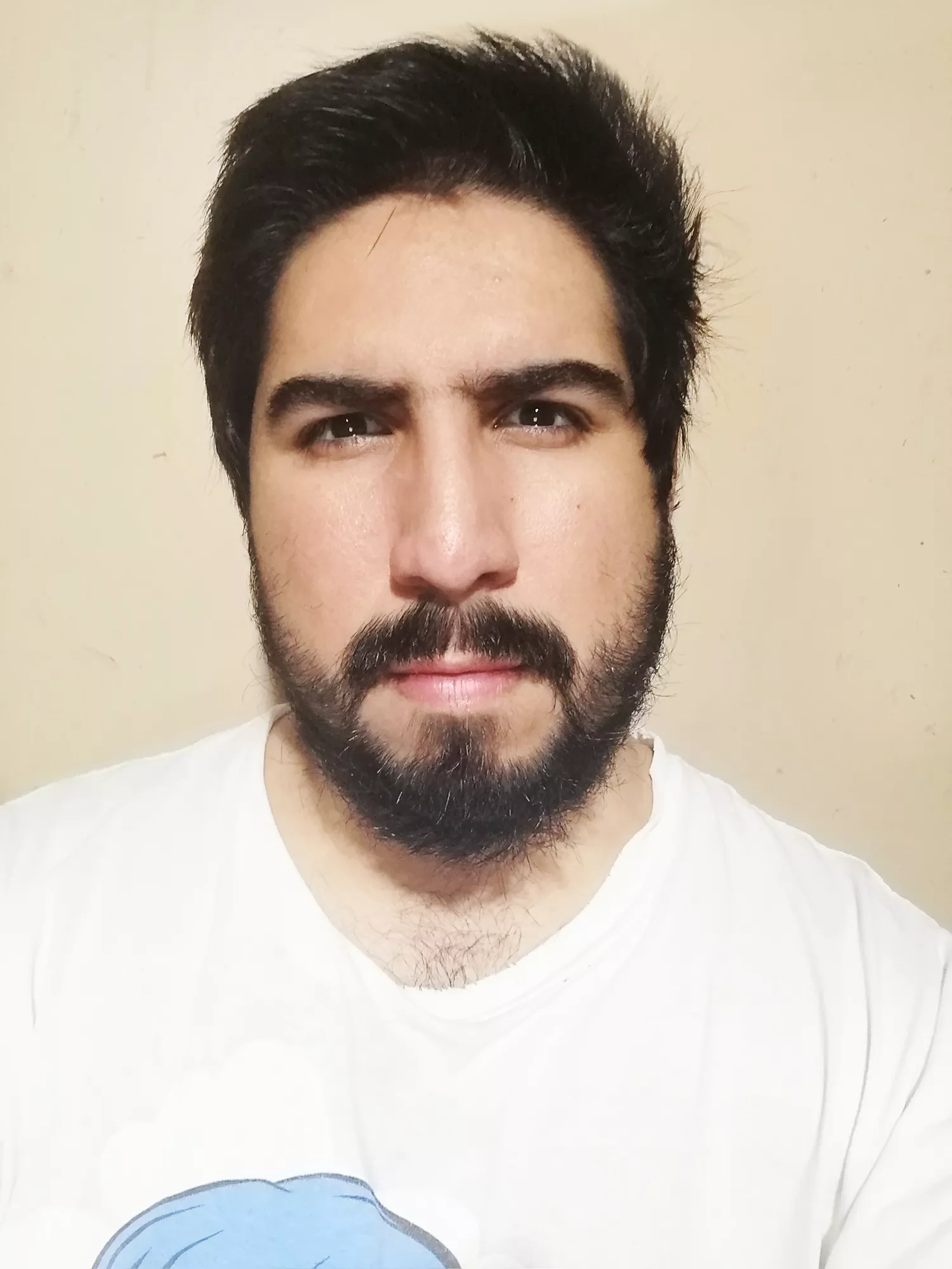 Am I too ugly? Nobody talk to me 😅 I would love to make new friends to talk and play