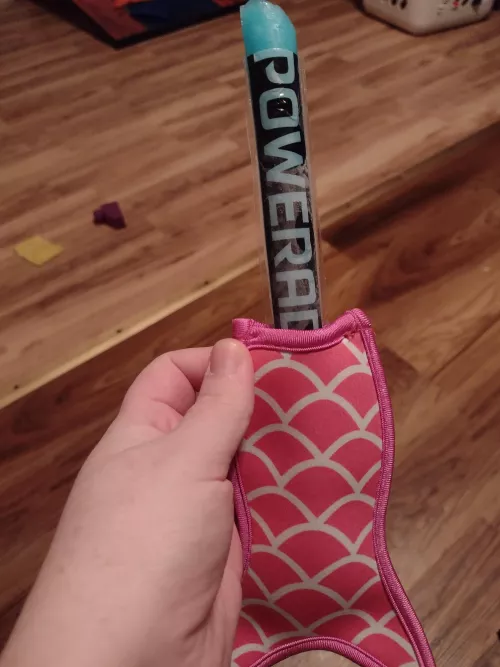 Amazon find! Mermaid tails for popsicles so you don't get chilly fingers!! Watching my shows on Paramount+ too ❤️