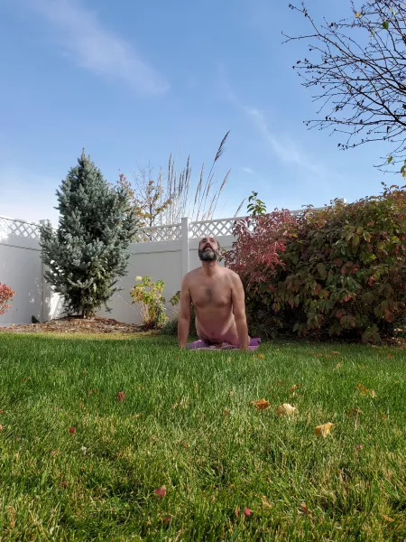 And a little up dog for u/M_asin_Manci on a cold 🥶 day here in Colorado! 😘🧘‍♂️🕉