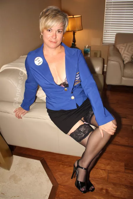 Andee [F47] - I think it totally depends on your job, and what you need to do to close the deal