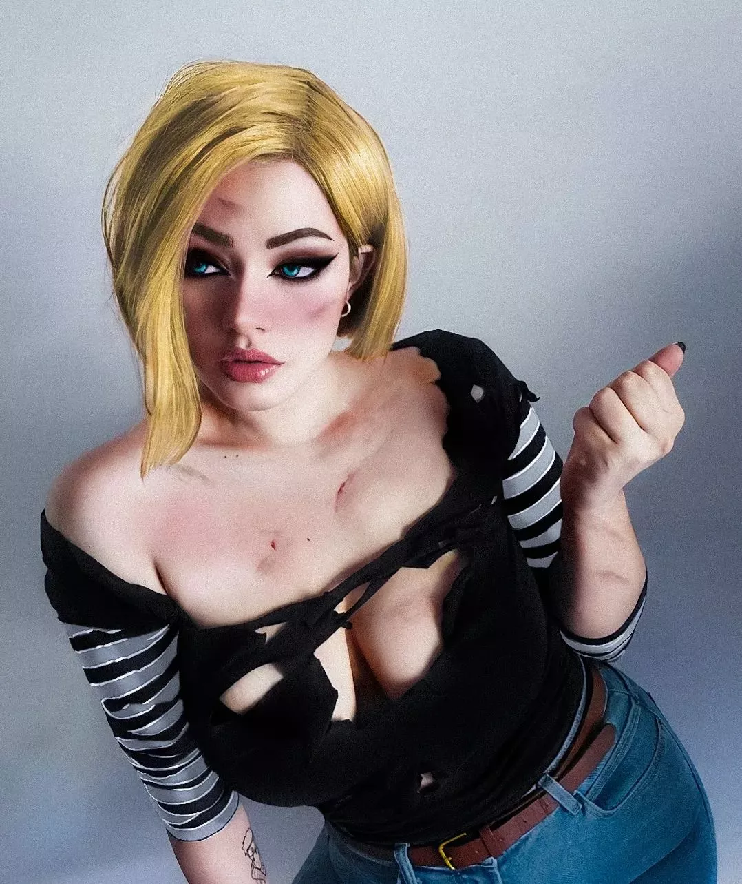 Android 18 by Nina Merigold ♥