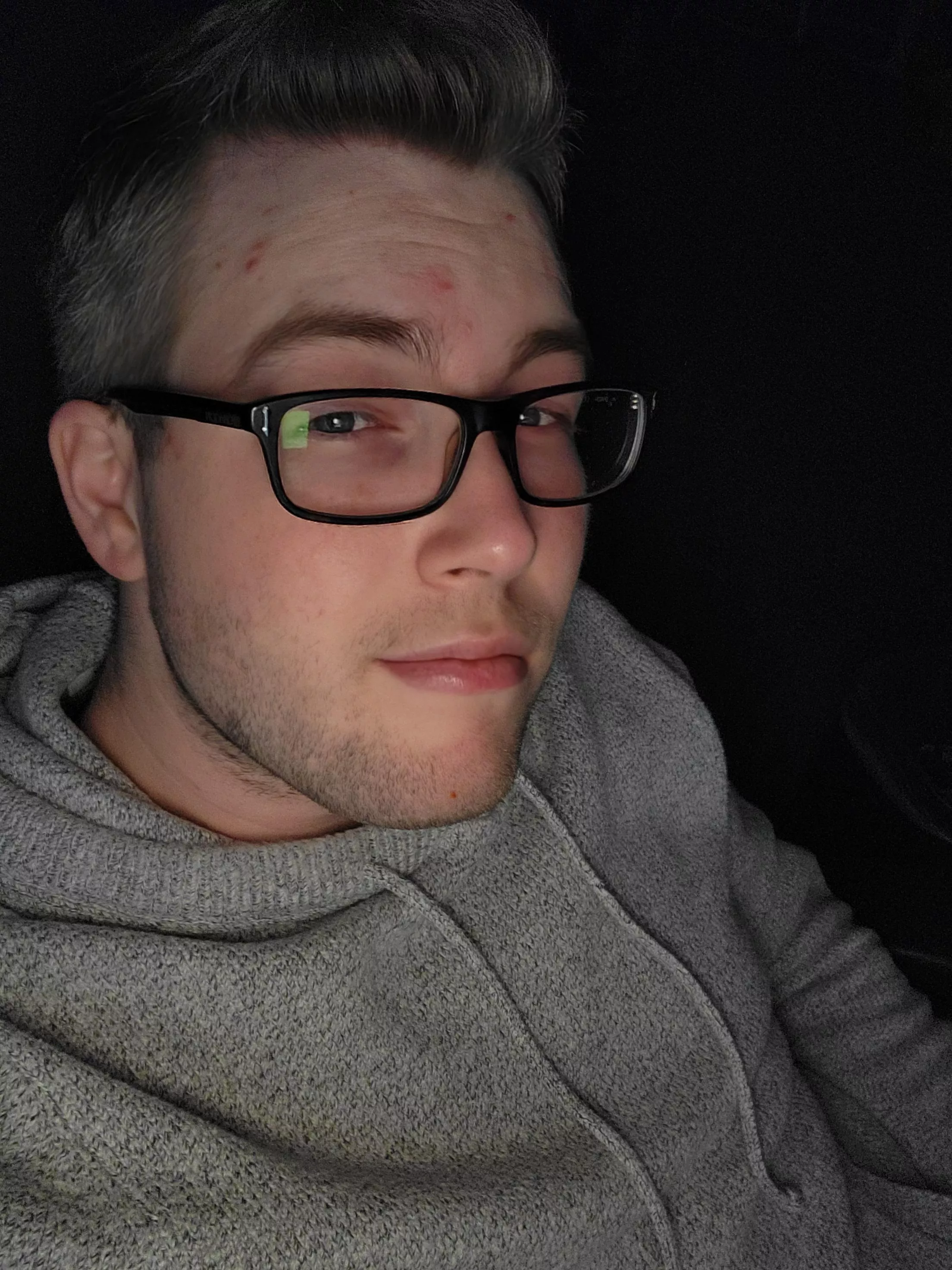 Another boring night at work. Can I go home yet?