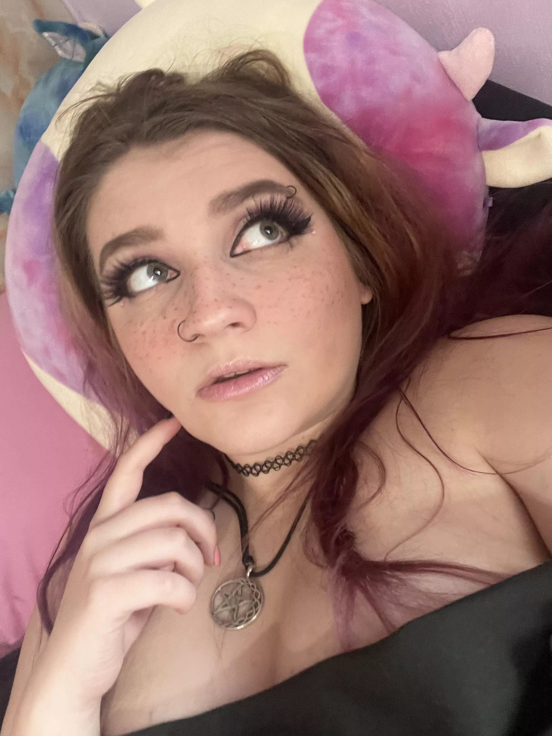 Another casual selfie for today 💕