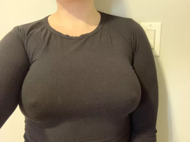 Another day, another bra less pic (f)