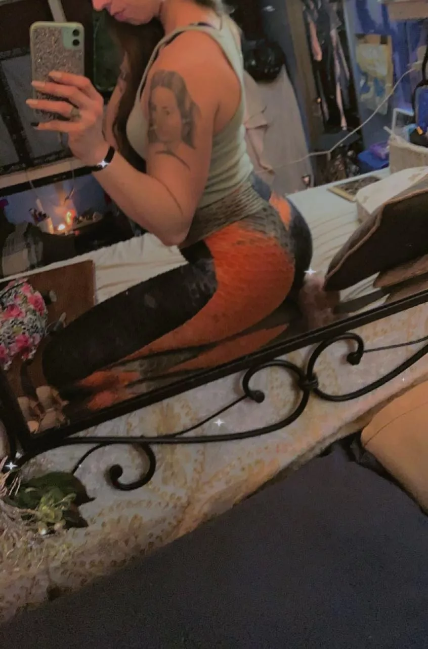 Another day another pre yoga selfie.