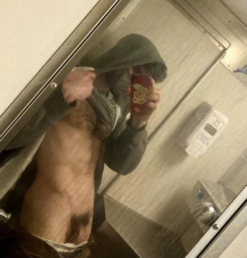 Another day, another train, another plush pube pic